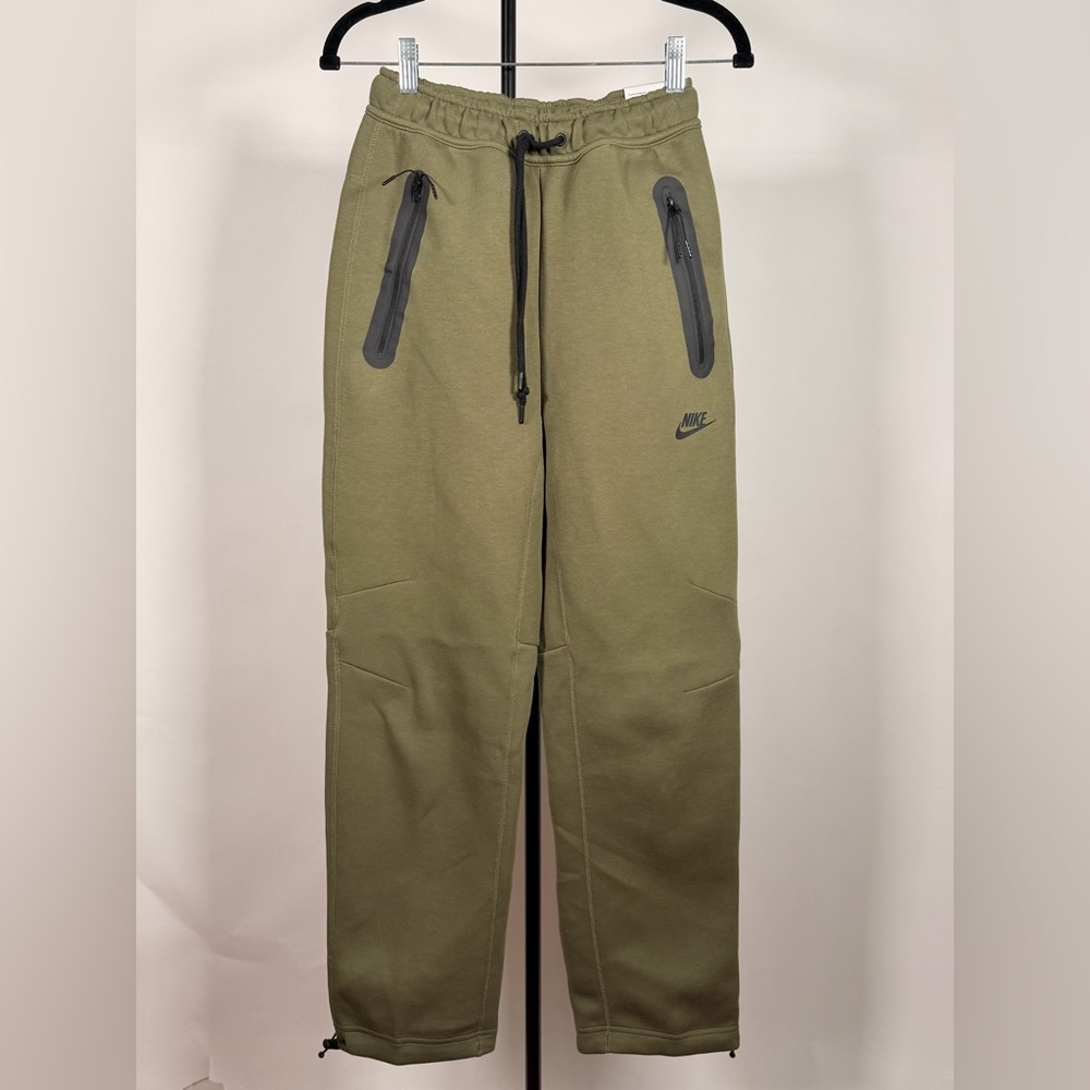 NWT Nike Men's Sportswear Tech Fleece Pant - Picture 4 of 6